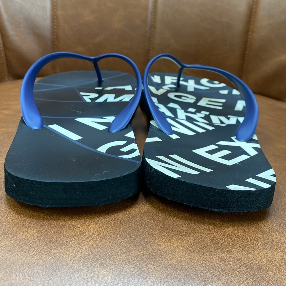 Armani Exchange Men's Black Navy & White Flip Flops Sz 11/12 - Picture 7 of 17